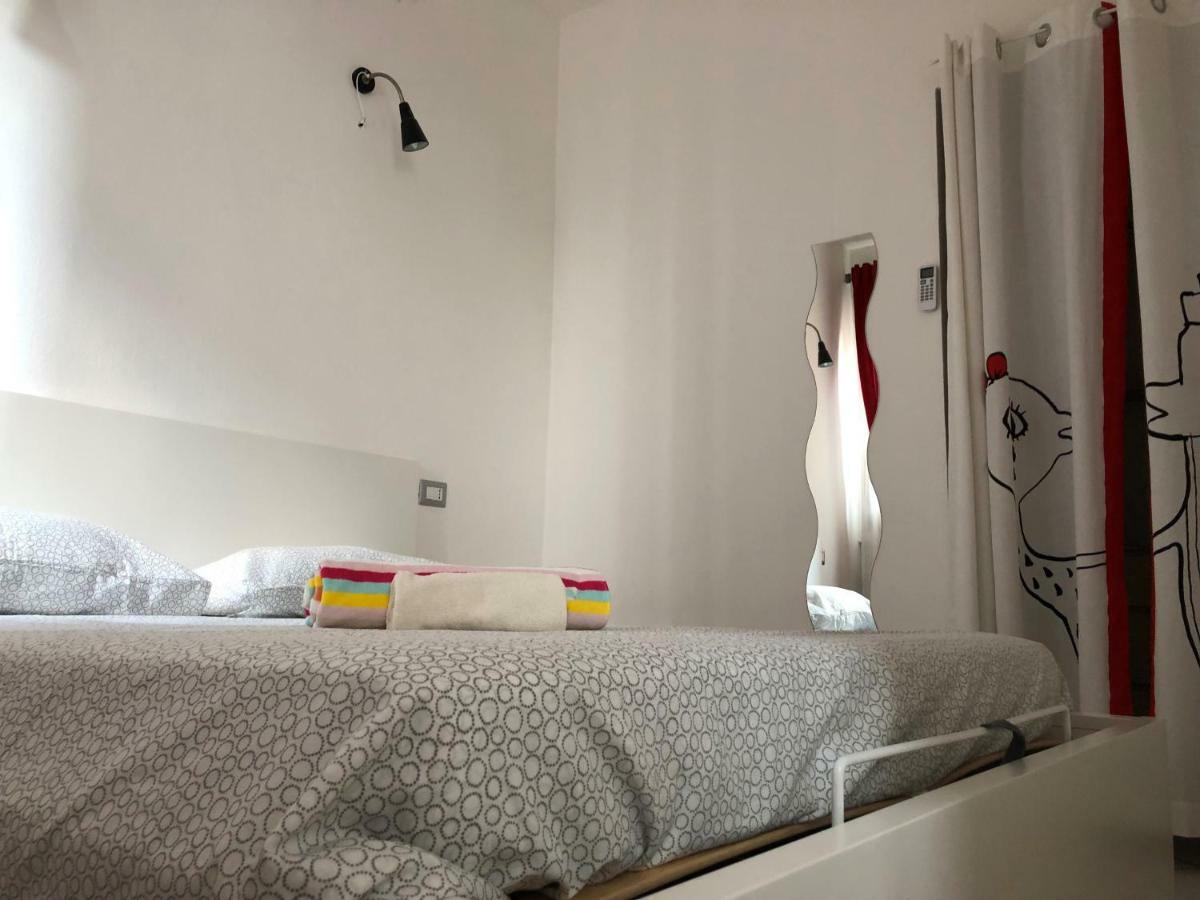 21House - Appartamento 1 Busto Arsizio Bagian luar foto